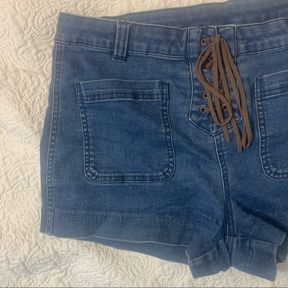 Jean Short - Picture 5 of 5